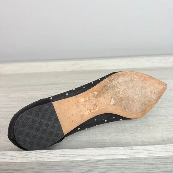 Badgley Mischka Quinn Crystal Embellished Pointed Toe Black Flats Size 8 - Picture 9 of 14